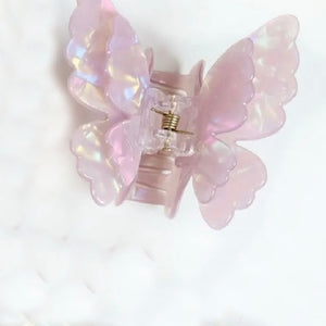 
                  
                    Papillon Hair Clip
                  
                