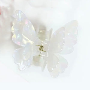 
                  
                    Papillon Hair Clip
                  
                